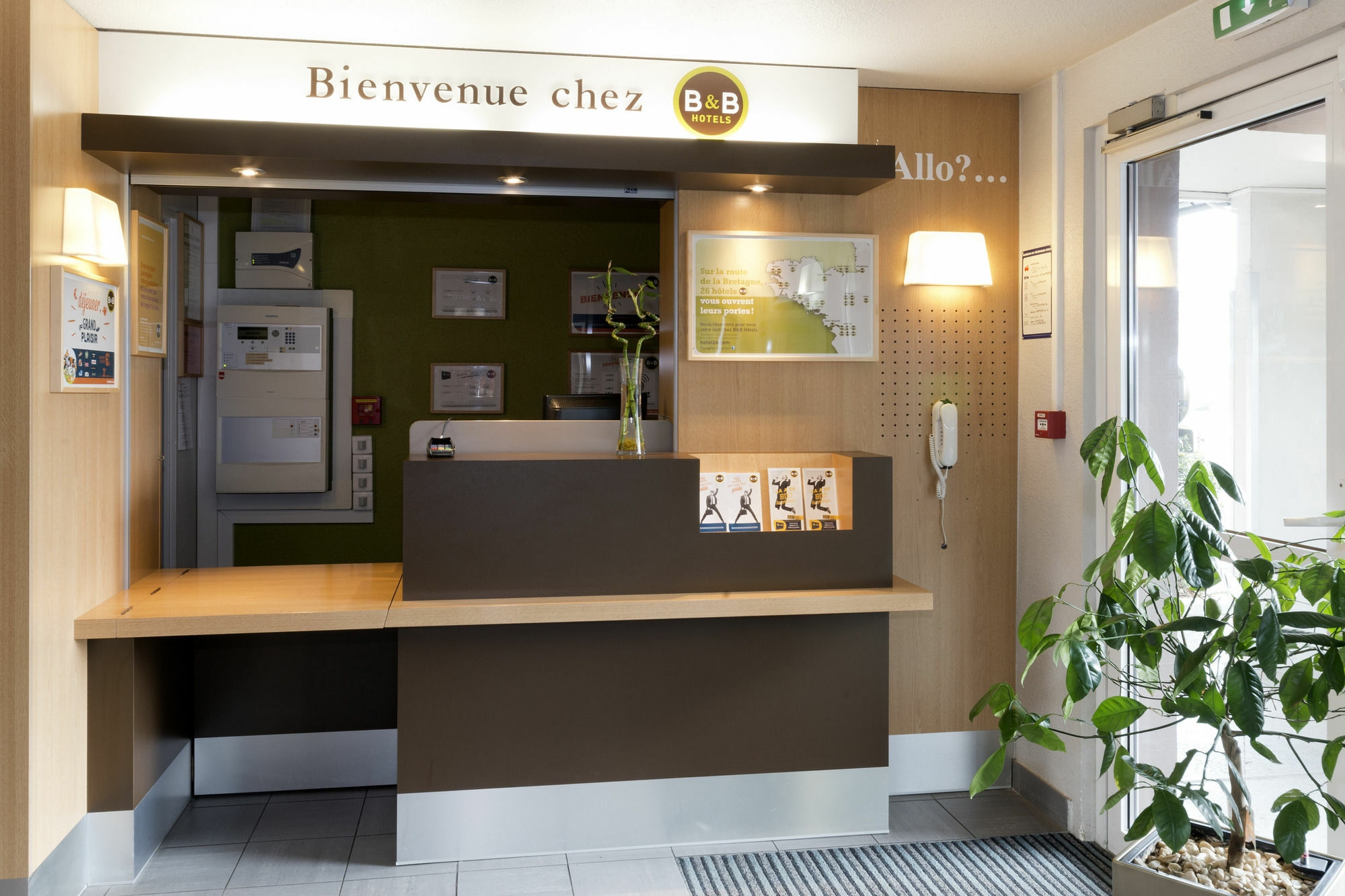 B&B Hotel Saint-Malo Centre Luaran gambar